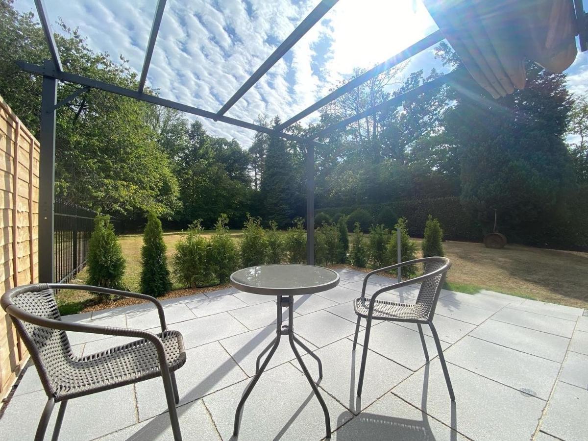 Springfield Lodge - Adorable New Forest 1-Bedroom Guest House Ringwood Exterior photo