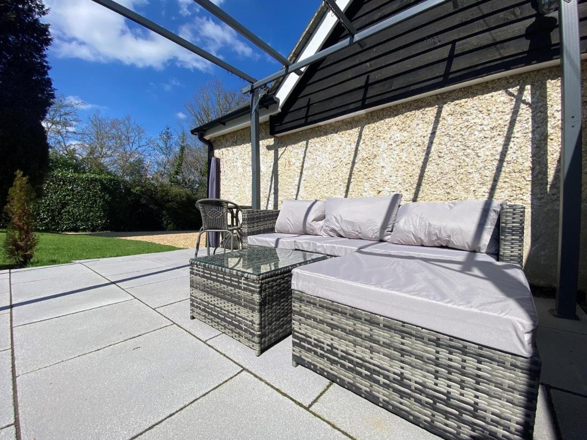 Springfield Lodge - Adorable New Forest 1-Bedroom Guest House Ringwood Exterior photo
